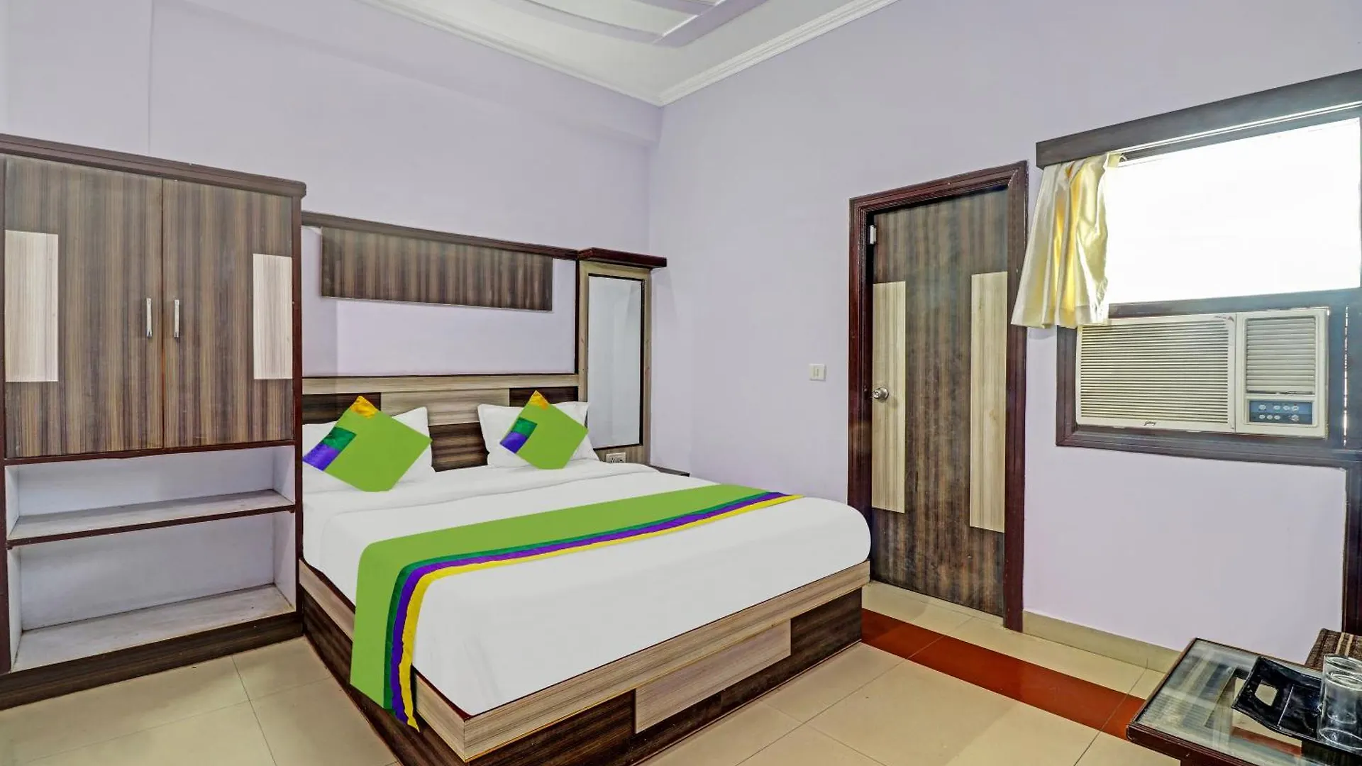 ***  Hotel G B Palace Агра Индия