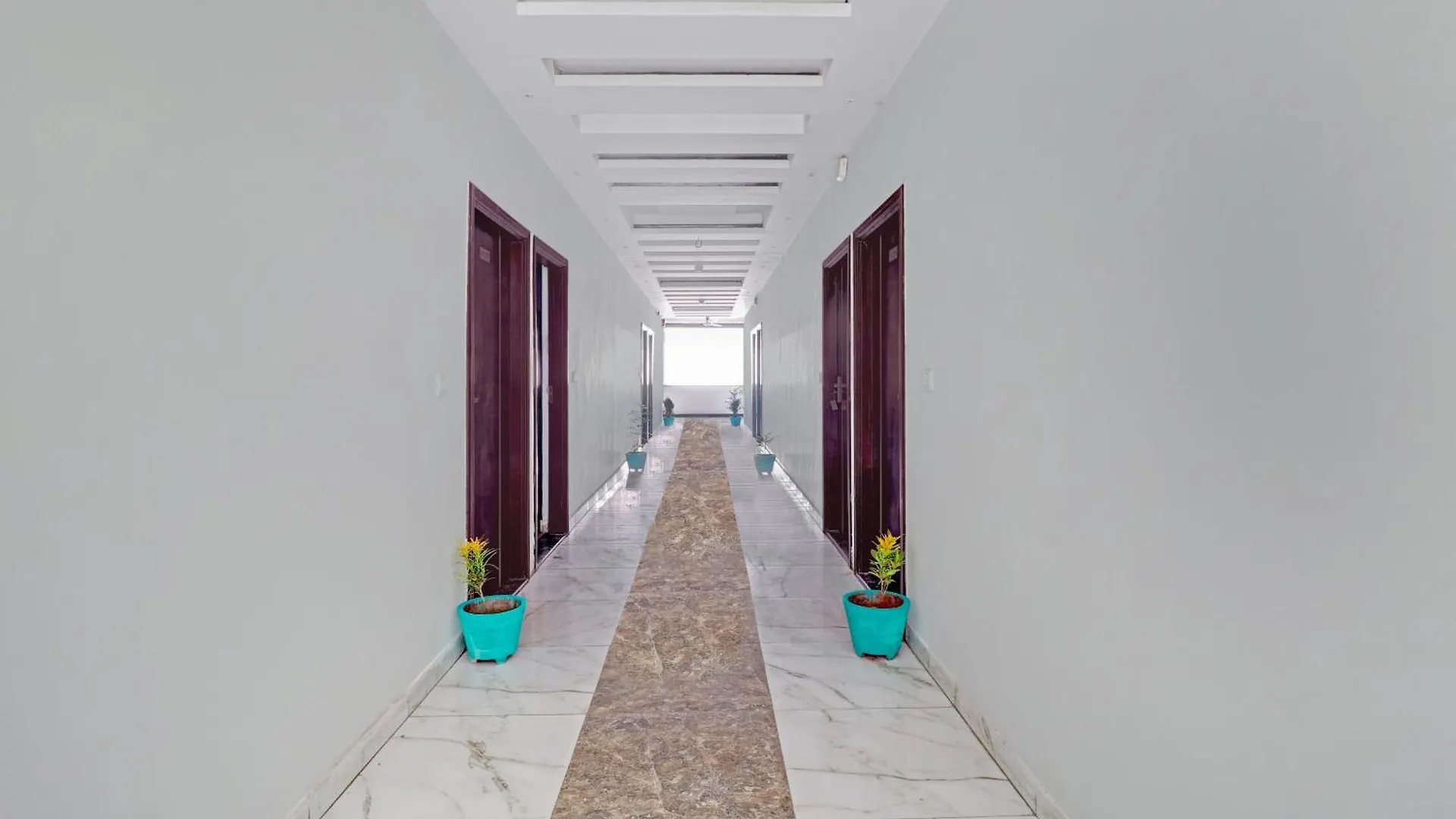 Hotel G B Palace Agra  Agra (Uttar Pradesh)