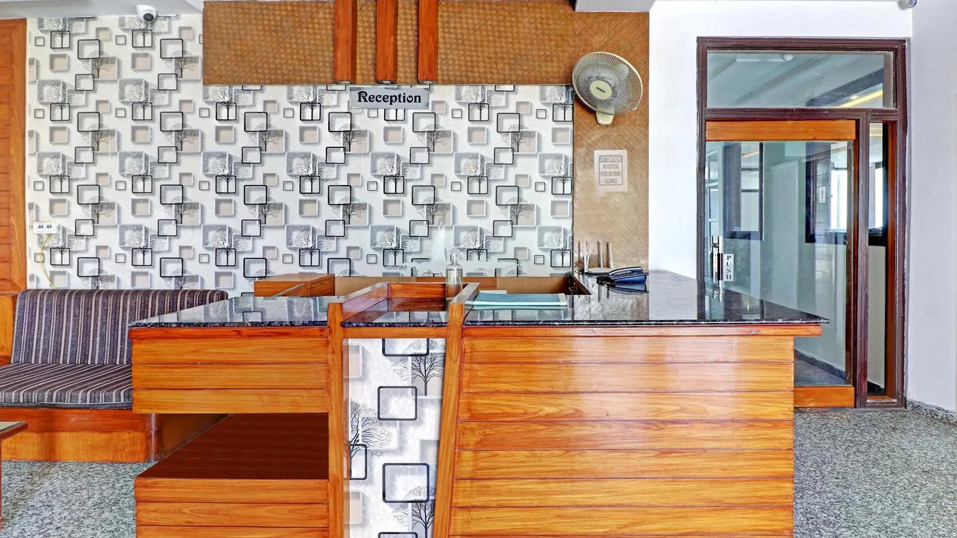 Hotel G B Palace Agra   Agra (Uttar Pradesh)